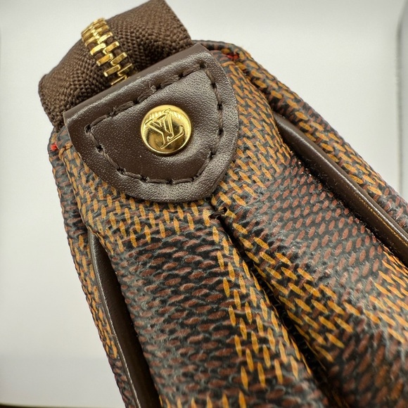 Louis Vuitton Eva Clutch in Damier Ebene - Picture 7 of 16